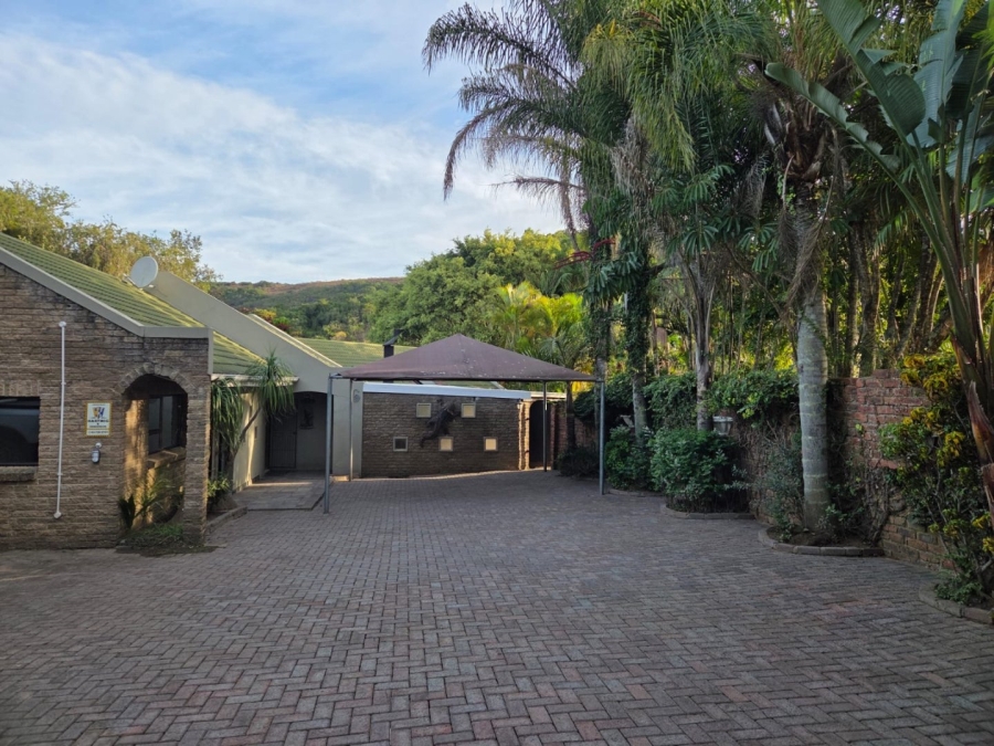4 Bedroom Property for Sale in Nahoon Valley Park Eastern Cape